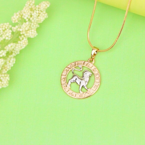 "Rose Gold Leo Zodiac Pendant with Lion Symbol and Astrological Ring, XPPT1449 - Picture 13 of 13